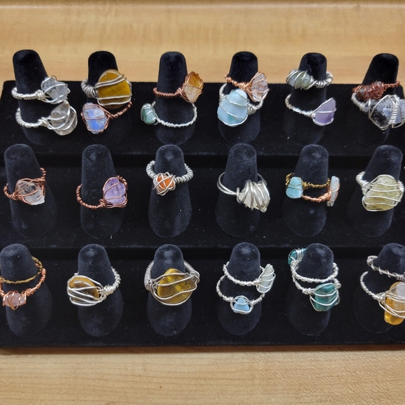 Jewelry - Wire wrapped rings
